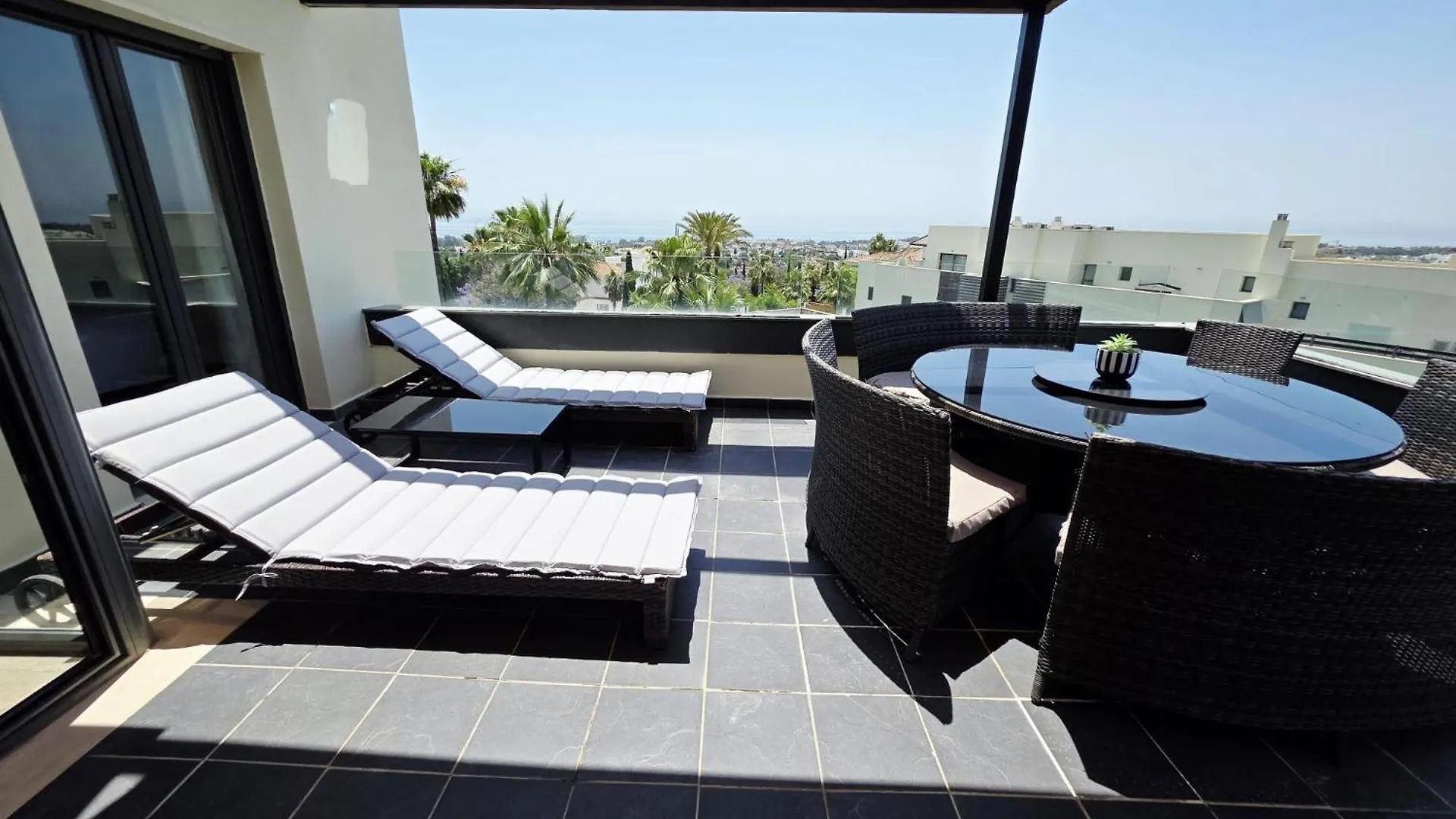 Los Flamingos Villa Padierna Apartment 에스테포나 0*,  스페인